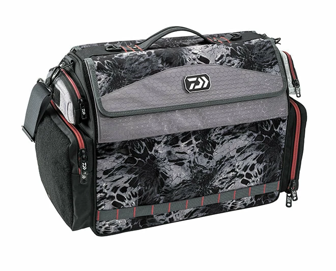 Fishing Lures DAIWA Tackle Barn Tackle Bag 3 Fishing Lures DAIWA Tackle Barn Tackle Bag
